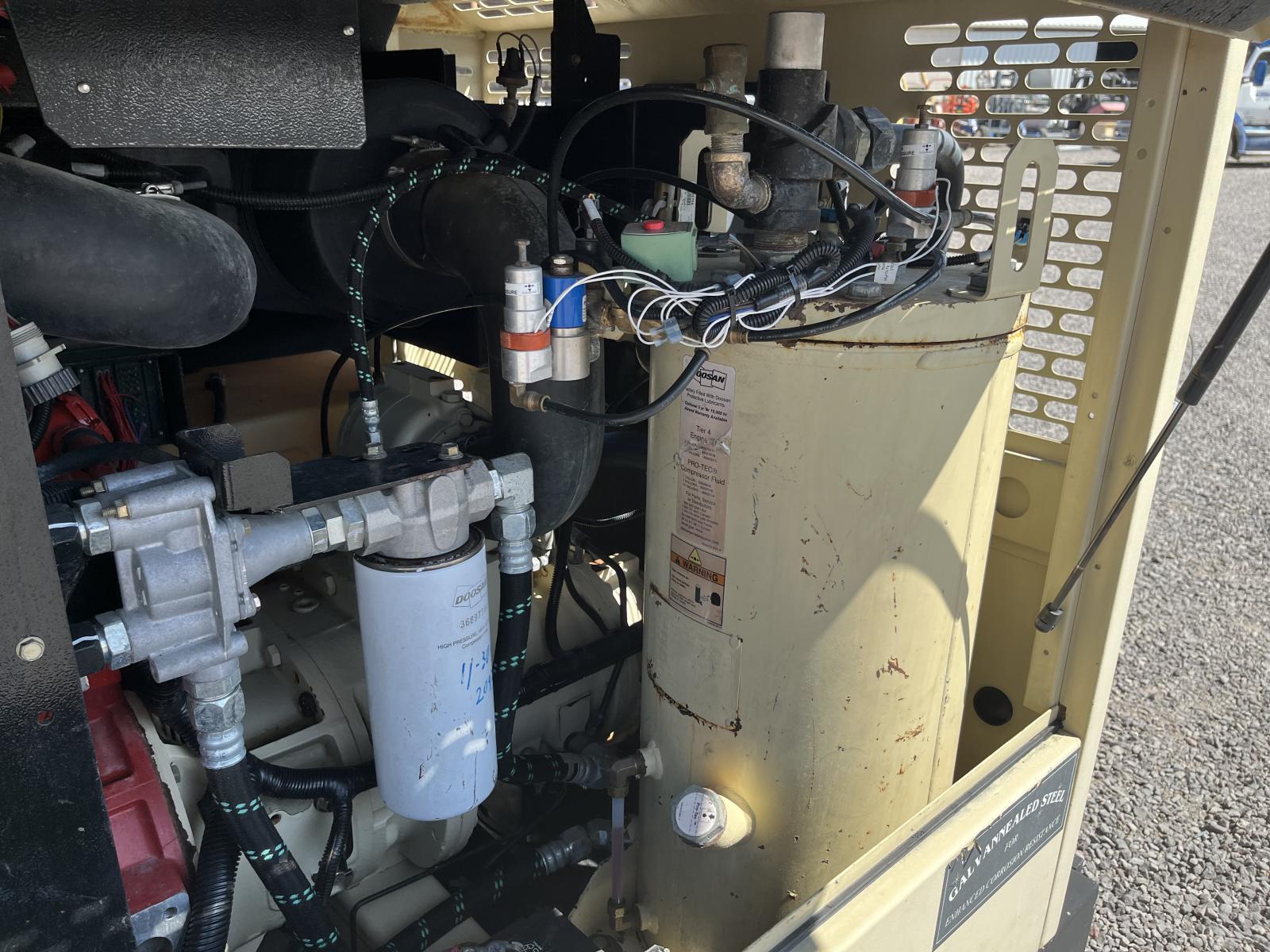 ./imagenes/INVOICE/2019/16728/COMPRESOR DE AIRE DOOSAN P425HP375 (12).JPG